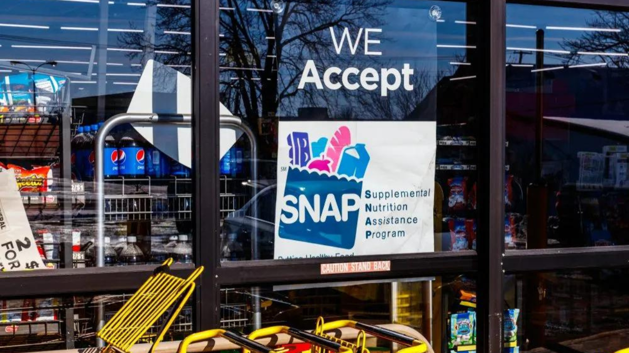 SNAP Spending Competition Among Grocery Stores Heats Up